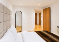 Top Rated Prime Marylebone Well-Equipped for 3 - B&B London