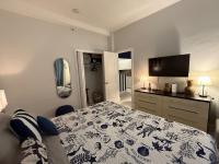 Quiet elegant SoBe retreat by Faena, walk to beach - B&B Miami Beach