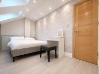 Bright & Modern 1-Bed Apartment in Prime Location - B&B London