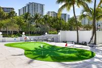 Ocean Blvd Double Suite with Kitchenette at The Botanica - B&B Fort Lauderdale