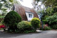 Family & Friends Cottage - B&B Tamborine Mountain