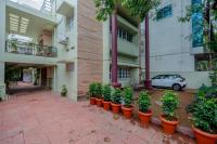 Sliceinn Hibiscus - Defence Colony, Indiranagar - B&B Bengaluru