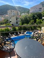 Matej - B&B Budua