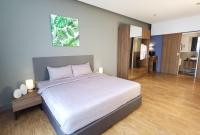 Studio Apartment with One Double Bed