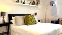 3 Bedroom Apartment in Queensway - B&B Londra