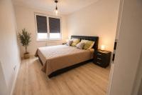 Modern Gateway - 10min to High Tatras with Parking - B&B Poprad