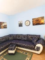 Cozy Family Apartment Near the Beach Golem - B&B Golem