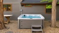 Pottsboro Lodge - Sleeps 15 - Hot Tub & Patio - B&B Pottsboro
