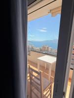 Apartment mit 2 Schlafzimmern, Terrasse und Meerblick