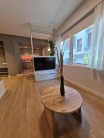 Apollonos 26 Luxury Suite - B&B Atenas