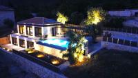 Carmelia Villas - B&B Áyios Nikítas