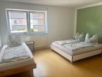 Ferienwohnung Nähe Autobahn Ruhige Lage für Familien & Monteure - Chambres d'hôtes Erolzheim