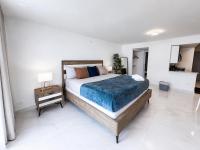 Beachside Living in the Heart of Isla Verde - Ferienwohnung San Juan