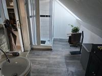 Ferienwohnung im Einfamilienhaus, Automobil und Robert Schumann Stadt Zwickau - Chambres d'hôtes Zwickau
