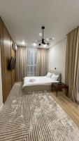 3х комнатная квартира в центре города рядом с метро - Ferienwohnung Almaty