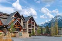 Luxury 3B Mountain Views- Pool & Hot Tub -Sleeps 10 - B&B Canmore