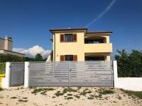 Comfortable vacation rental within walking distance of the sea - B&B Funtana