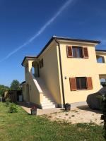 Comfortable vacation rental within walking distance of the sea - B&B Funtana