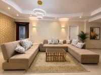 Spacious 3BR Family Apartment in Prime Dokki - B&B El Cairo