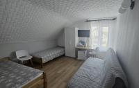 Chambre Triple avec Salle de Bains Privative