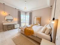 NEW 2BR Heart La Marsa Steps to the Sea - B&B La Marsa