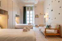 Turin Central Apartment - 2 Bedrooms - Piazza Castello - B&B Turin