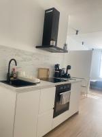 Cozy studio in Koekelberg - B&B Bruxelles