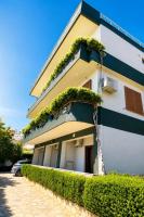 Apartment mit Meerblick