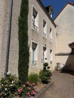 Dijon center cozy apartment - private parking - Chambres d'hôtes Dijon