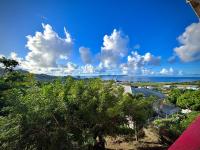 T & H Oasis - B&B Kingstown