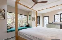 Brand new cottage on exclusive wildlife estate - Bed and Breakfast Hoedspruit