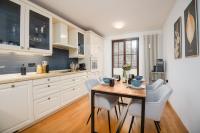 NEU! 120qm Penthouse-Wohnung mit Dachterrasse am Marktplatz - B&B Bremen