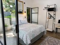16 st Johns - Studio 2 - Ferienwohnung Port Shepstone