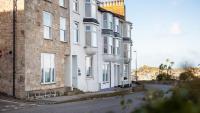 Low Tide-Private Parking-Beach View-Two Bedroom - Bed and Breakfast St Ives