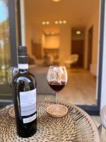 Apartamenty REGATA w sercu nadmorskiego lasu za wydmą - Bed and Breakfast Rowy