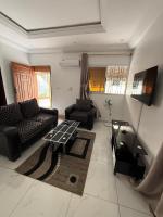 Résidence ADJOBIA Grâce Divine YAMOUSSOUKRO - B&B Yamoussoukro