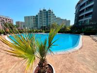 Sunny Beach Plaza Celebrity - Ferienwohnung Sonnenstrand