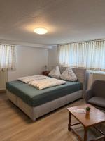 Van Kim 2 - Souterrain Monteurwohnung - Chambres d'hôtes Emden