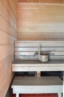 Tiny House with Private Sauna & Hot Tub near Archipelago Trail - B&B Taivassalo