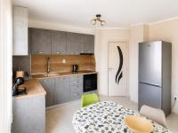 Apartamento de 1 dormitorio con balcón