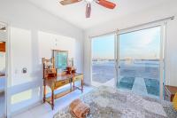 Dog-Friendly Villa with Heated Outdoor Pool, Hot Tub, Streaming, Balcony, Grill - B&B Rosarito