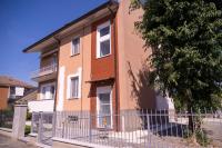 GuestHost - Residenza Ezilde Flat with Parking - B&B Quarto