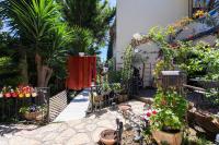 HaNadiv Garden Suite- Stylish Boutique Loft - B&B Haifa