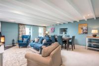 Laigh House - Donnini Apartments - B&B Troon