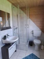 Gemütliche Dachgeschoss-Ferienwohnung nahe Brombachsee und Bahnhof - B&B Röttenbach