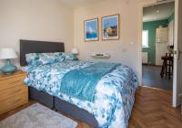 Place Near The Shore - B&B Holywood