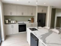 Spacious Thurles Townhouse Near Semple Stadium - B&B Thurles