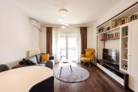 KVR Modern 2-Bedroom City Center Apartment - Ferienwohnung Pristina