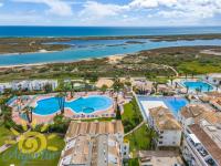 Studio with Beach & Pool Access Included - Golden Club - Bed and Breakfast Tavira