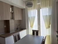 Modern 2-Bedroom Apartment, Becici, Budva - Bed and Breakfast Bečići